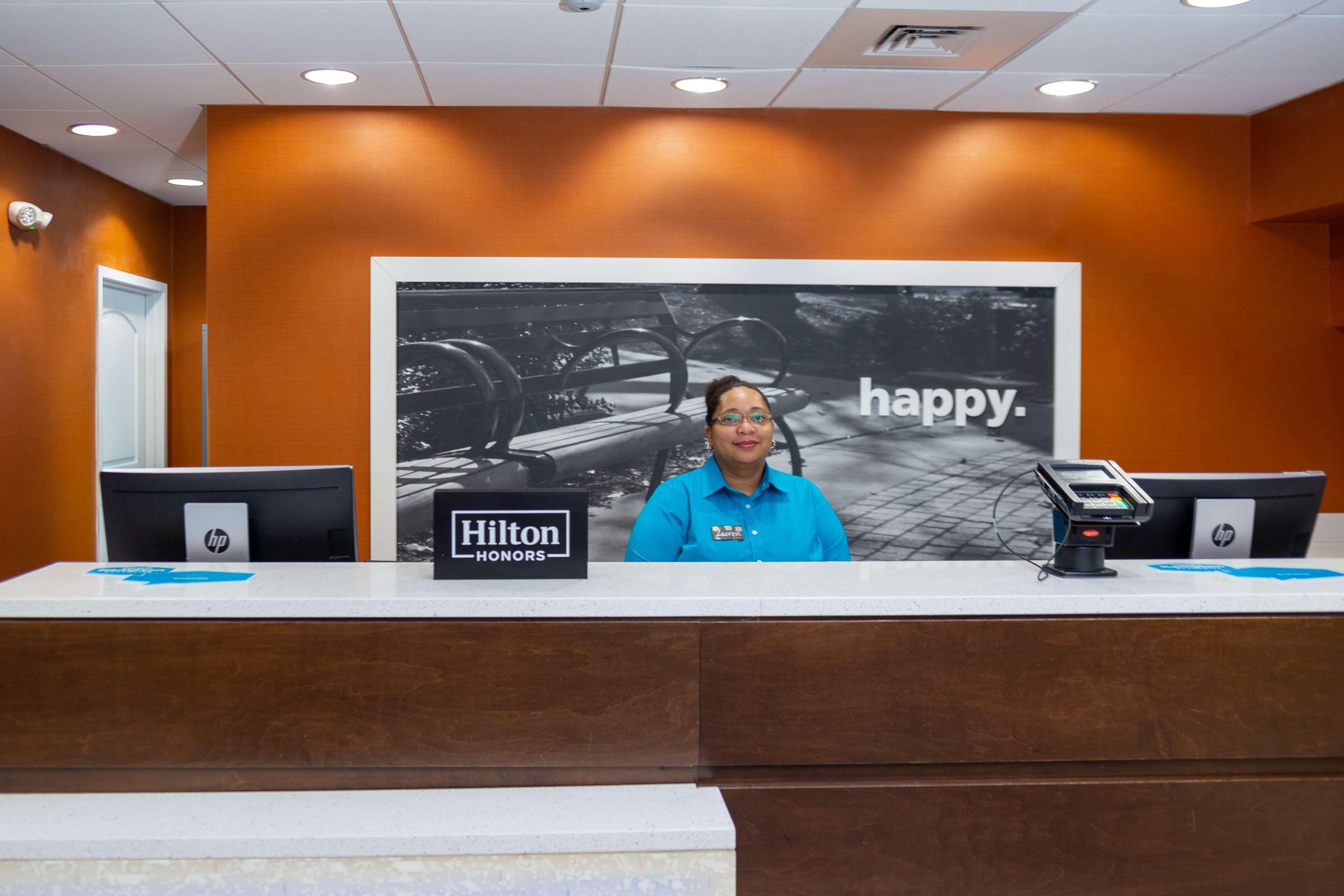 Hampton Inn Columbia I-26/Harbison Blvd Exterior foto